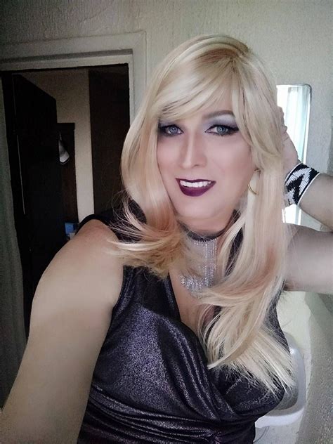 crossdresser pictures|Pictures. – Crossdresser Heaven